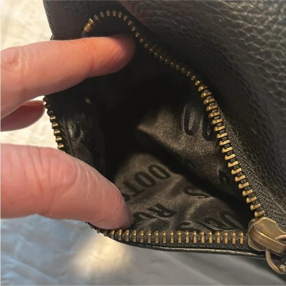 ROOTS black pebbled leather & canvas crossbody bag purse multiple pockets lined - Picture 7 of 15